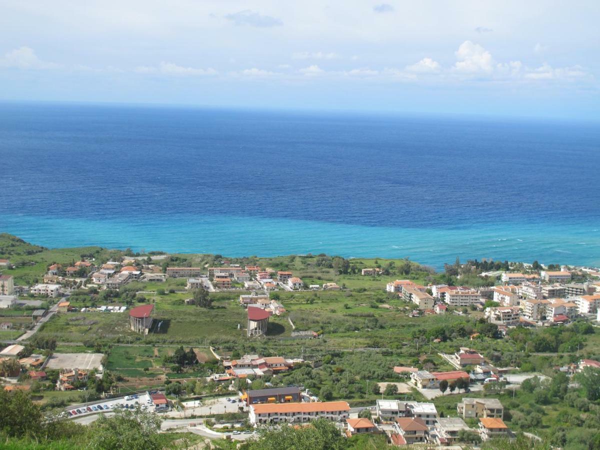 Casa Vacanze Miceli Tropea Exterior photo